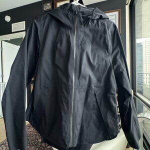 Lululemon Everyday Getaway Waterproof Jacket - Black, Size 6